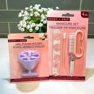 🌸 NWT Sassy + Chic 4 Piece Manicure Tool Set and Nail Polish Holder